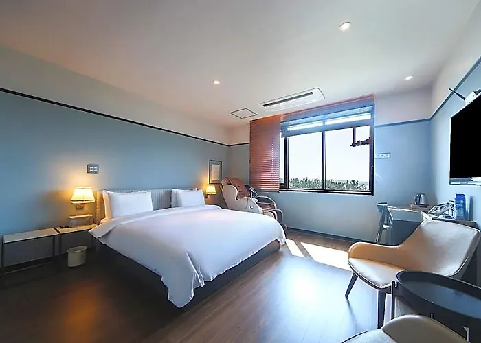 Brown-dot Sinho Oceanpark